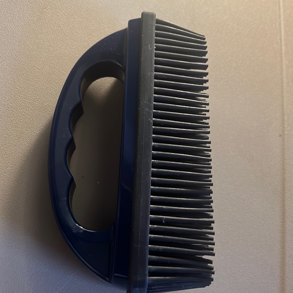 Norwex Rubber Brush